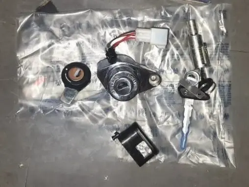 Bajaj Avenger Lock Set