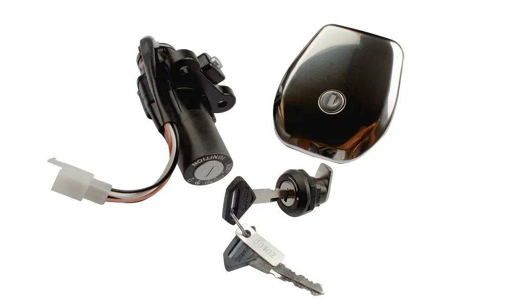 Ignition Lock Kit For Bajaj Discover 125 (set Of 3) Bajaj Discover 135 (set Of 3) Consisting Of Ignition Cum Steering Lock, Petrol Tank Lock & Tool Box Lock