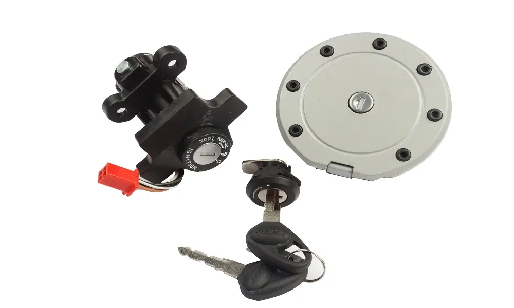 Ignition Lock Kit For Bajaj Platina 100 (set Of 3) Consisting Of Ignition Cum Steering Lock, Petrol Tank Lock & Tool Box Lock (4 Wire)