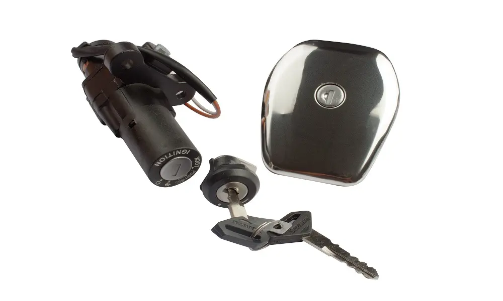 Ignition Lock Kit For Bajaj Xcd 125 (set Of 3) Consisting Of Ignition Cum Steering Lock, Petrol Tank Lock & Tool Box Lock