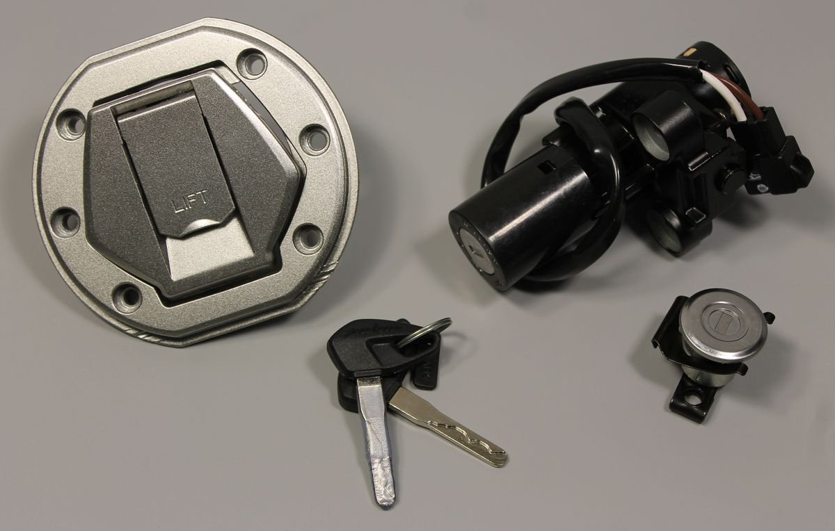 Lockset (3 In 1) For Bajaj Pulsar 200rs Bs4 | N250 | F250