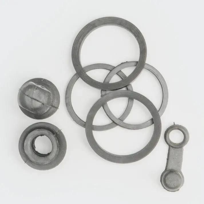 Rubber Kit Wheel Cylinder [f] R15