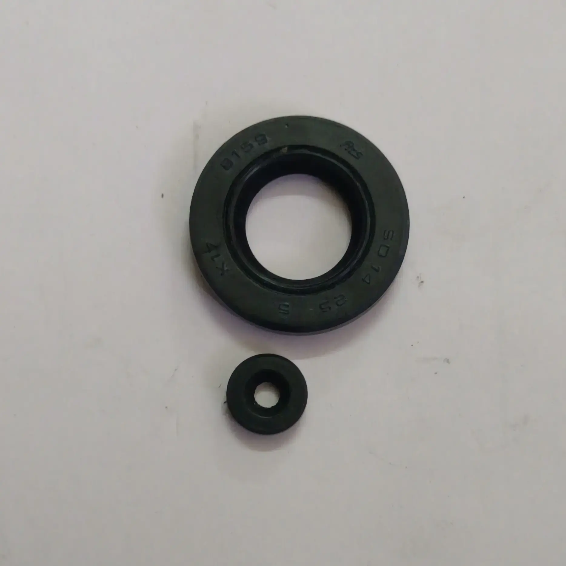 Rx 100/135 Oil Pump Oil Seal Set Of 2