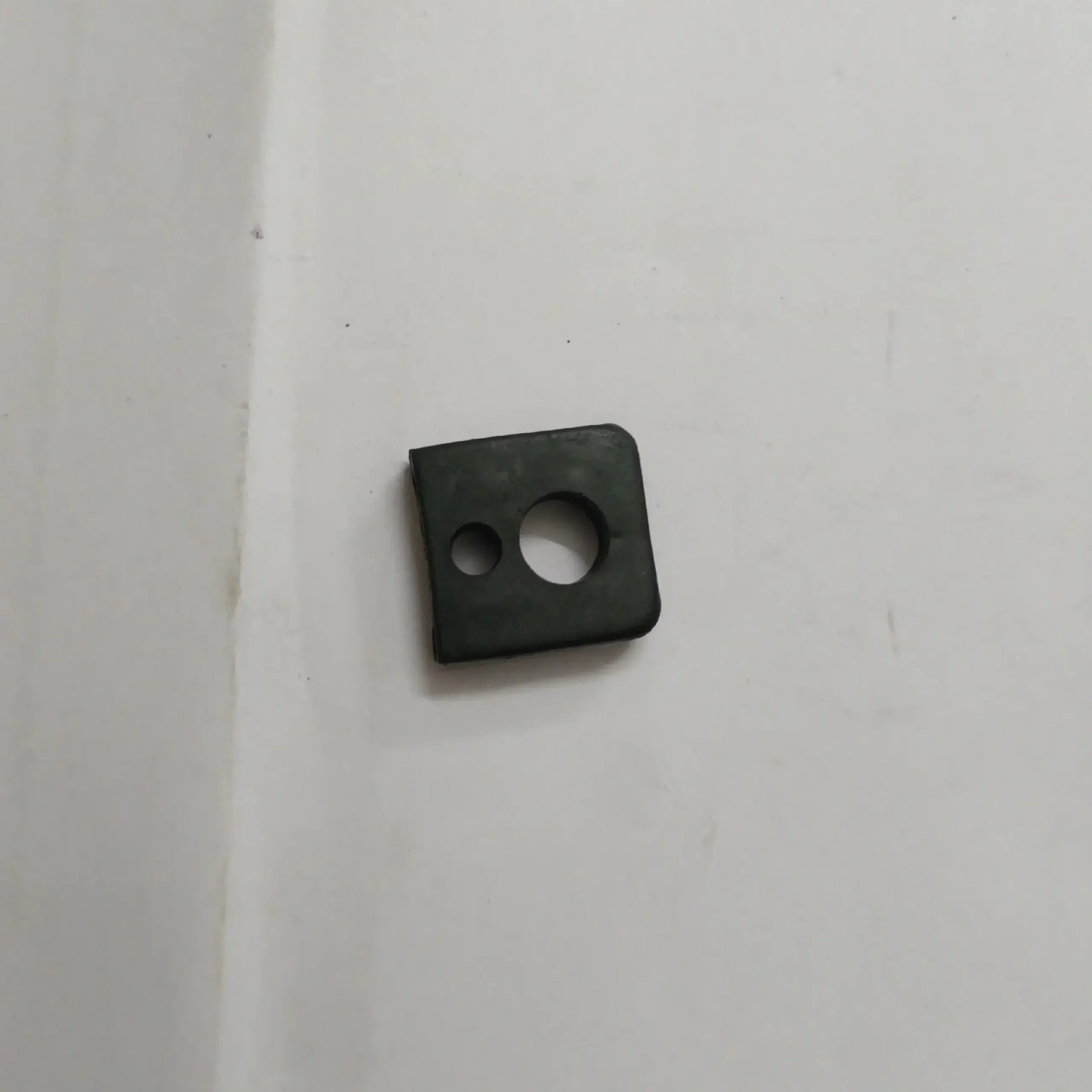 Rx 100/135 Oil Tube Holder Rubber