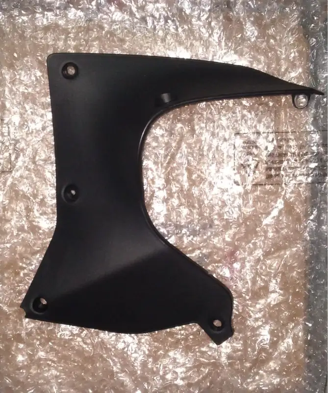Shroud Right Inner For Hero Xtreme 200r (2018)