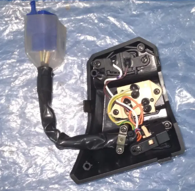 Switch Assembly Right Efi K2160330 Tvs Ntorq 125 (oem),