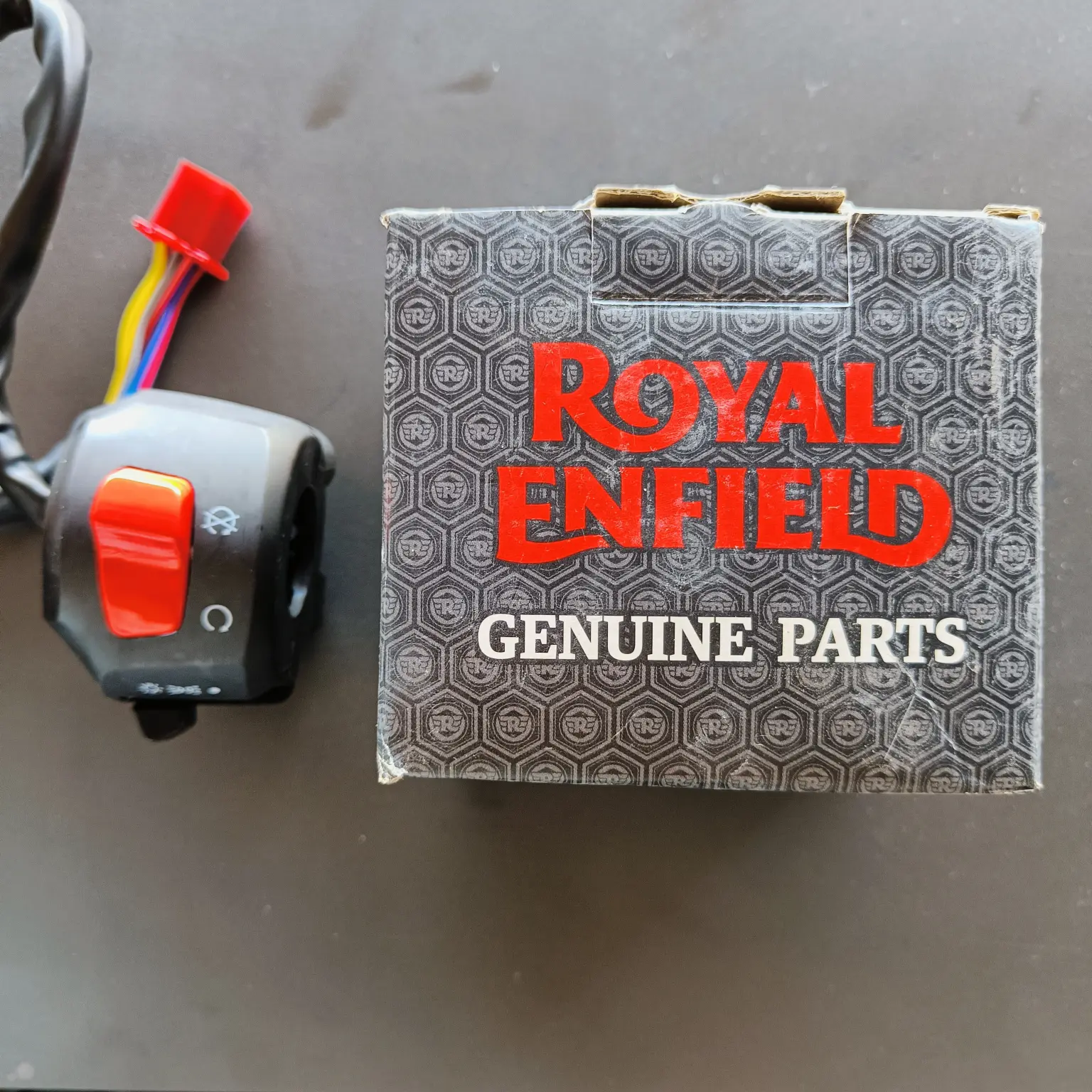 Switch Module Rh/560195 Switch Module Rh Classic 350 Bs3 Royal Enfield