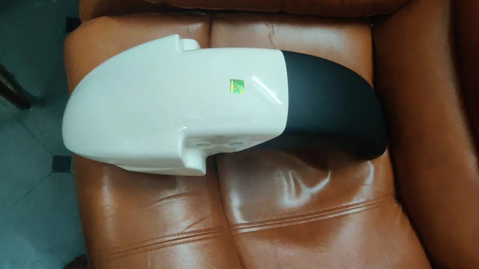 White Tvs Star City 110cc Front Mudguard