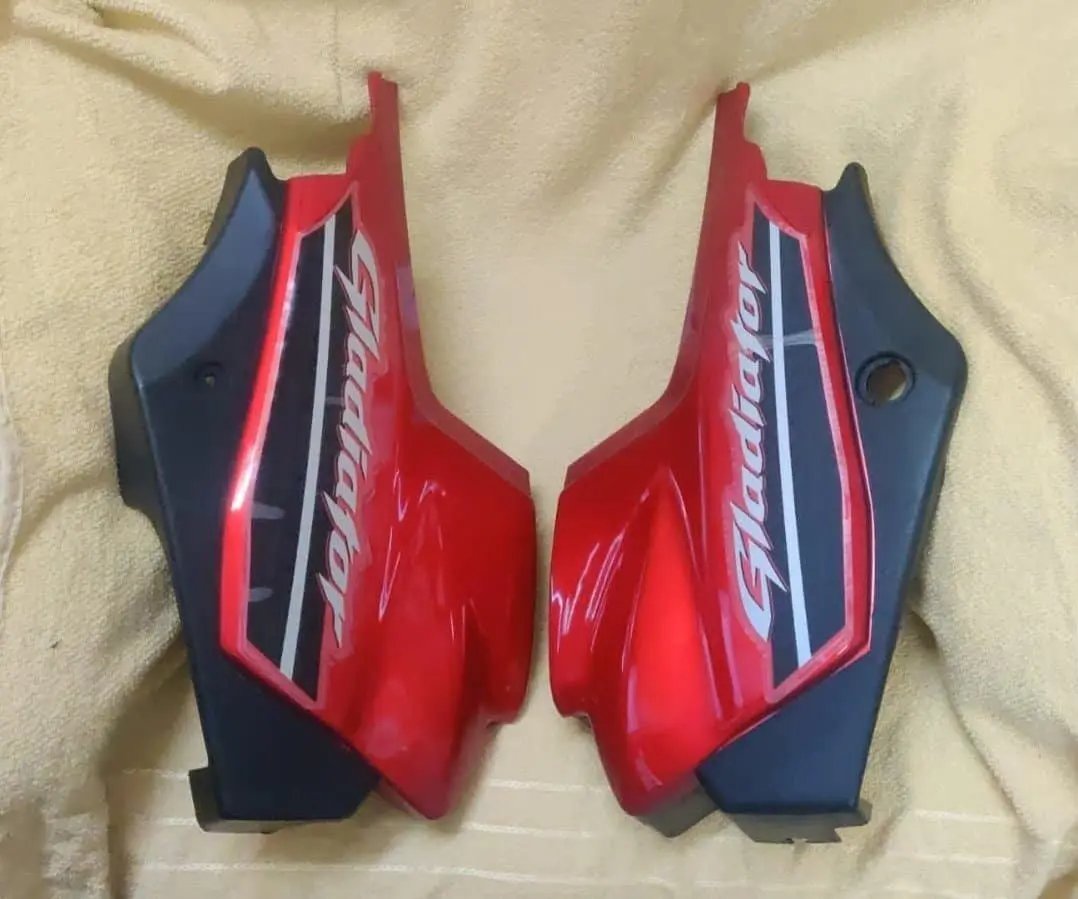 Yamaha Gladiator Ss Side Panel Red